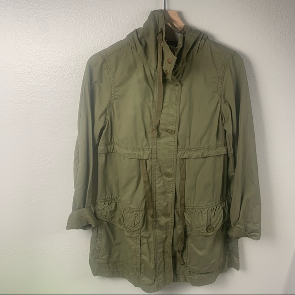GAP OLIVE GREEN TIERED COTTON LIGHT WEIGHT JACKET - Picture 1 of 6